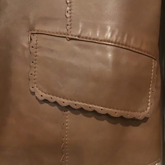 Leather jacket - Picture 2 of 12